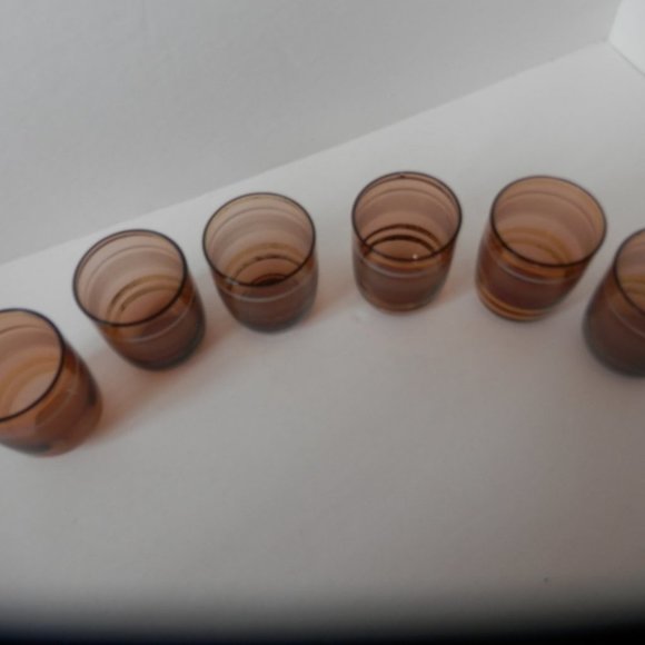 Brown Tinted Glasses - Picture 2 of 10